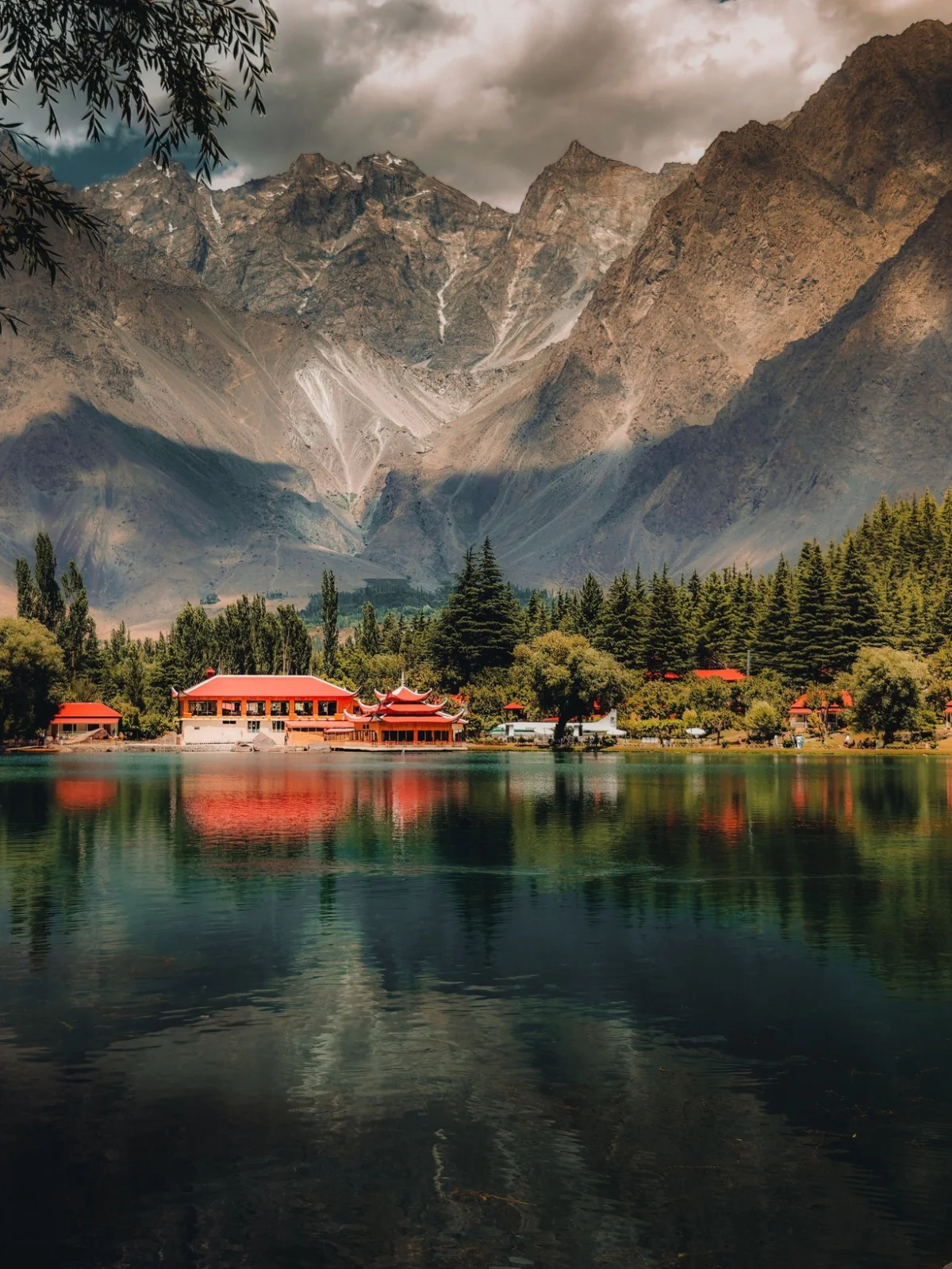 Shangrila, Lower Kachura