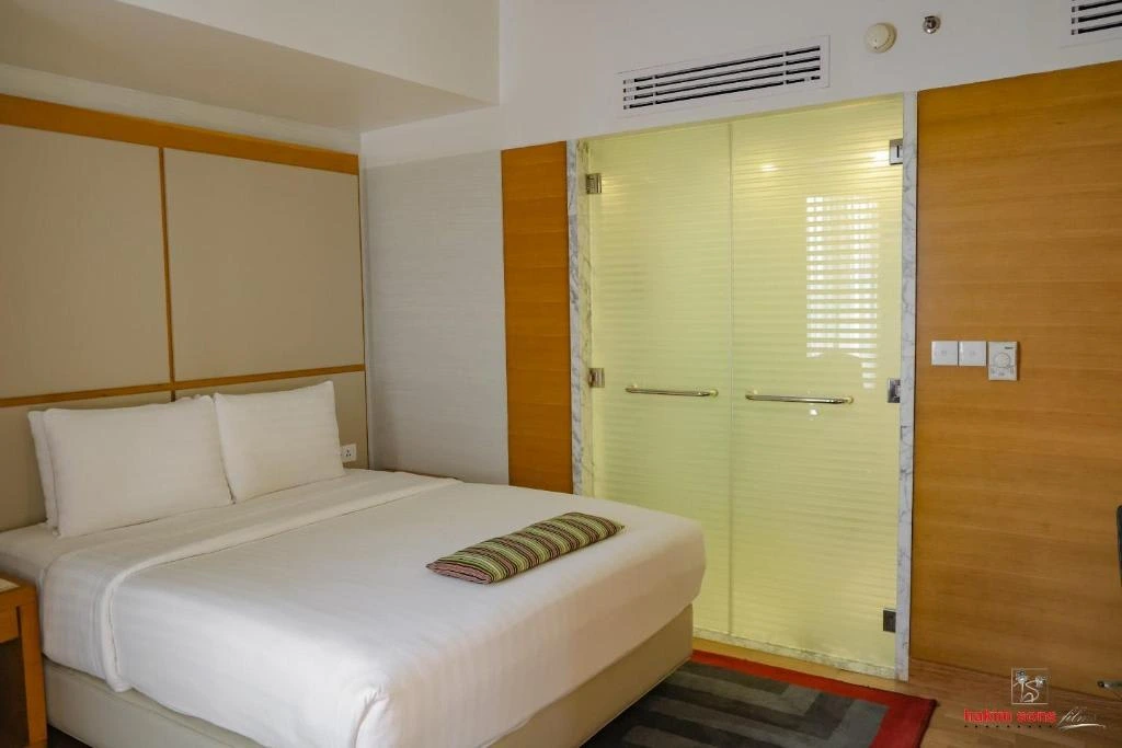 Avari Towers Karachi photo 2