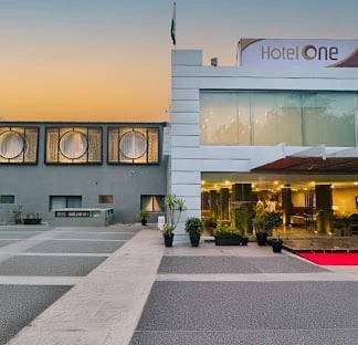 Hotel One Mall Road photo 1