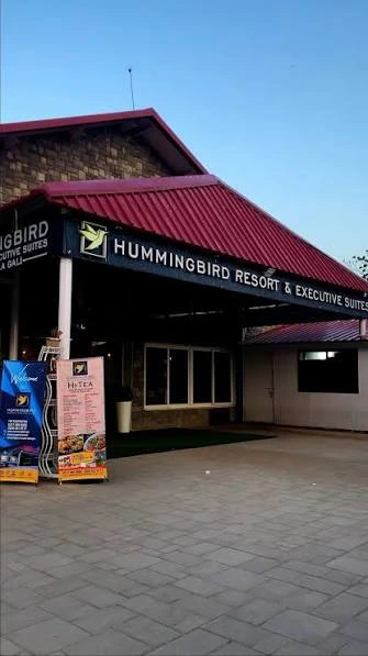 Hummingbird Resort & Executive Suites photo 2