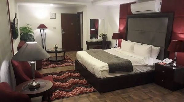 Maisonette Hotel Lahore photo 5