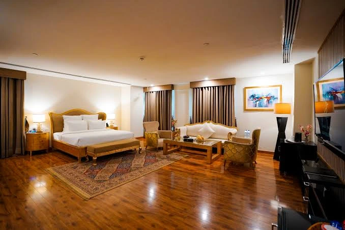Nine Tree Luxury Hotel & Suites photo 2