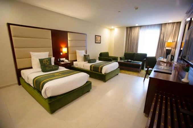 Deluxe twin bed
