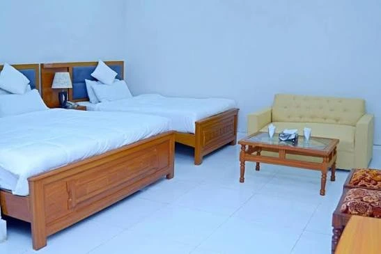 Pakistan Club Inn Sukkur photo 3