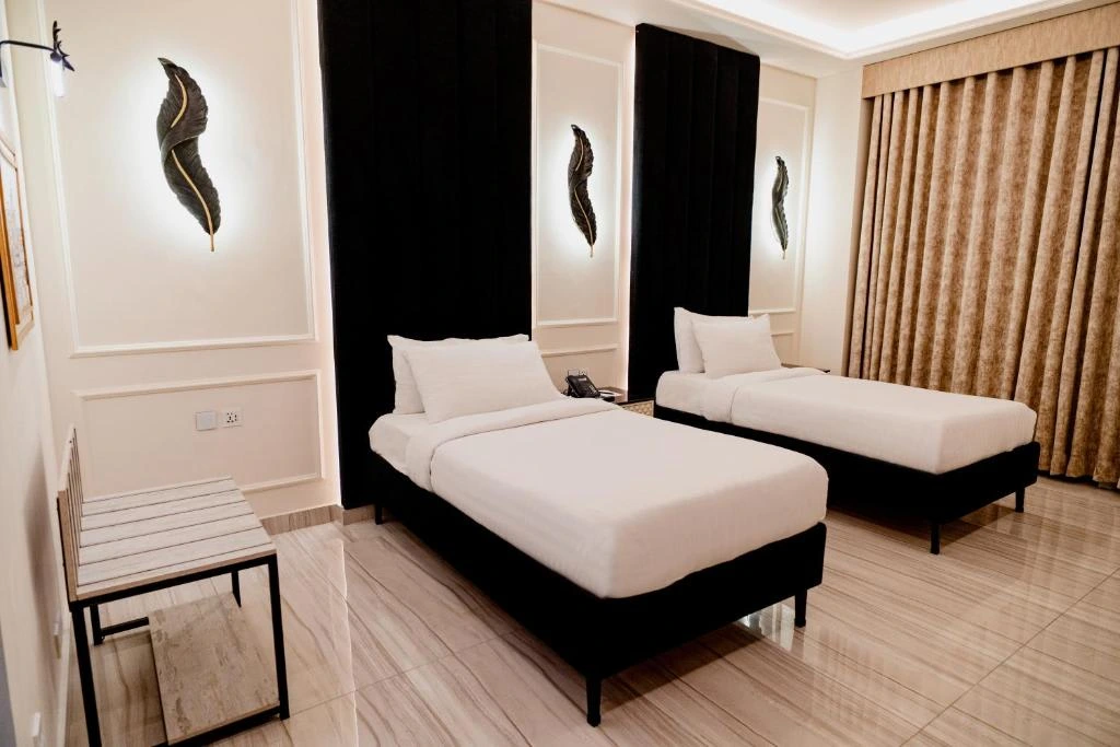Deluxe Twin/Double Room