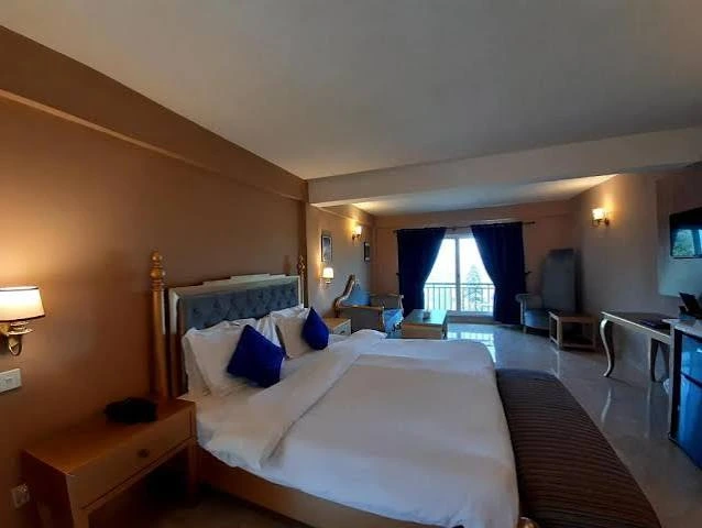 The Mont Calm Suites Murree photo 2